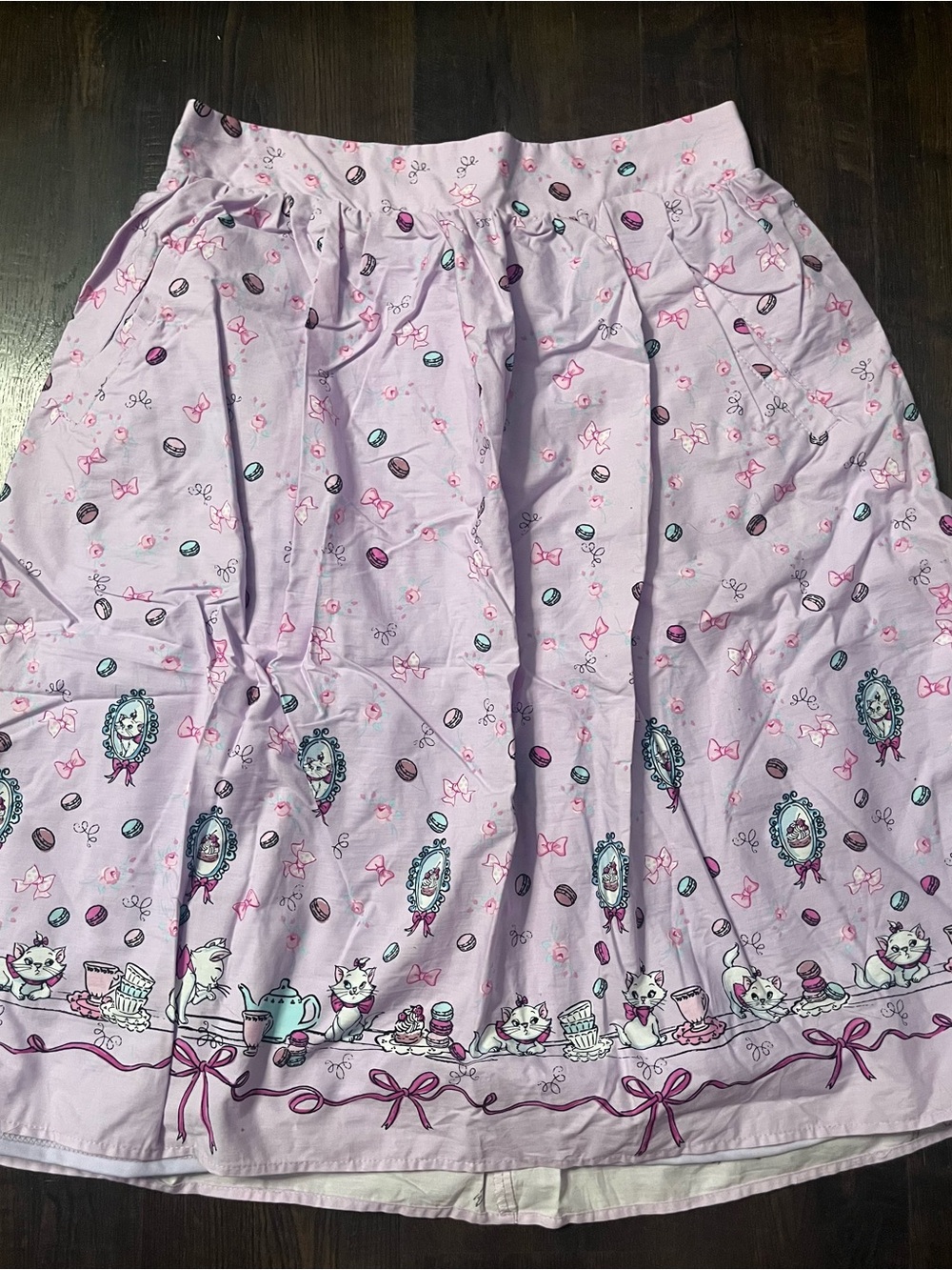 Disney Aristocats Women’s A-Line Skirt with zip back